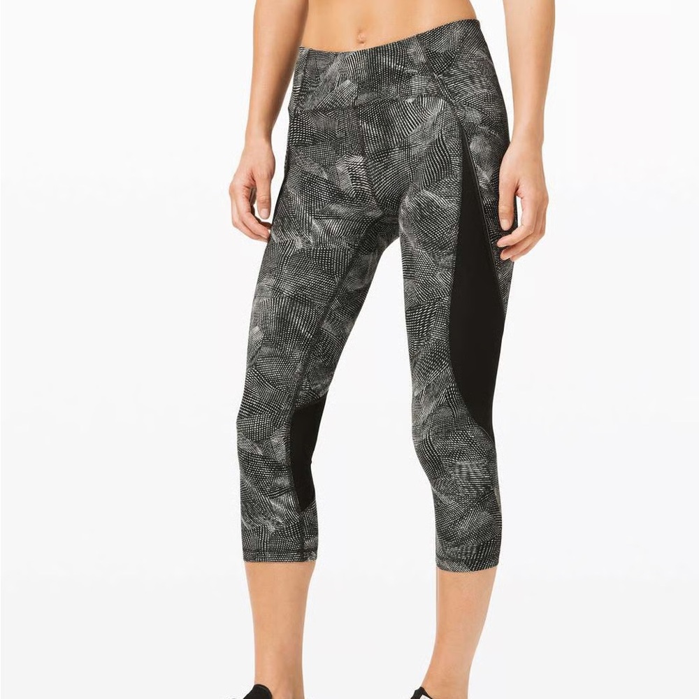 lululemon Run Off Route MR Crop 21”